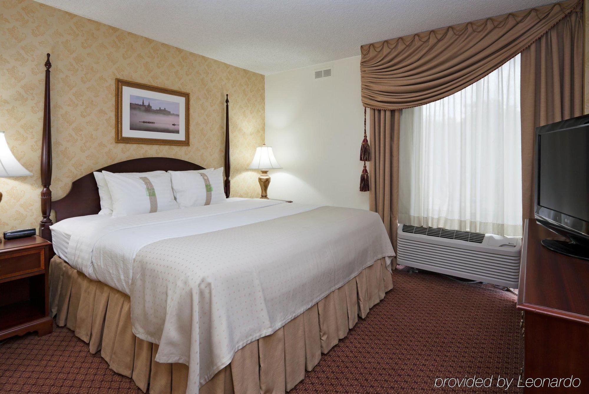 Holiday Inn Washington-Georgetown Room photo