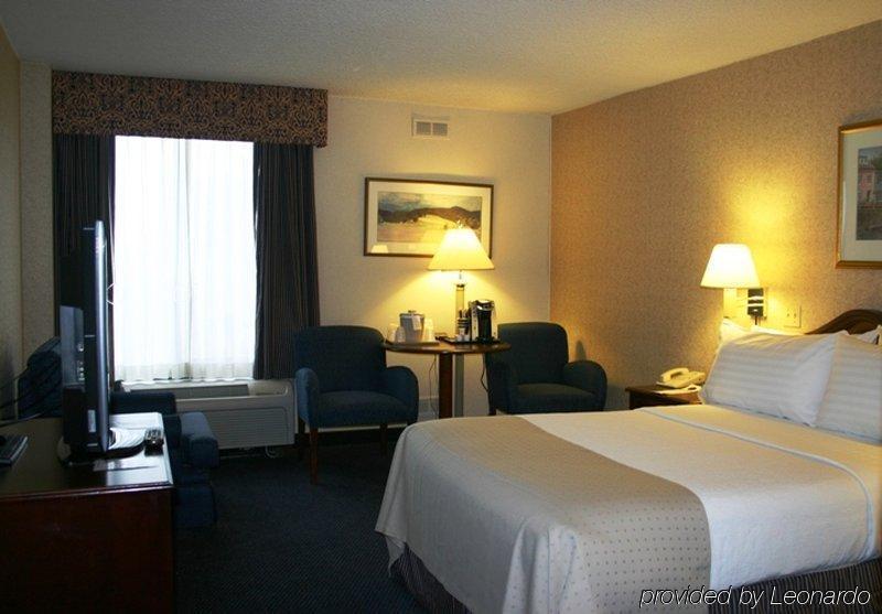 Holiday Inn Washington-Georgetown Exterior photo
